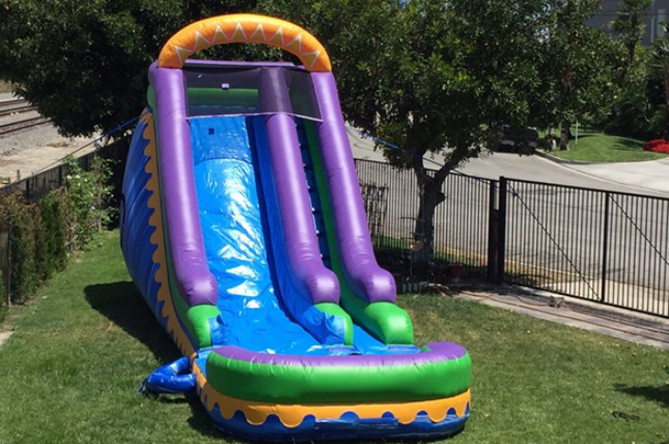 Sunrise Water Slide with Pool